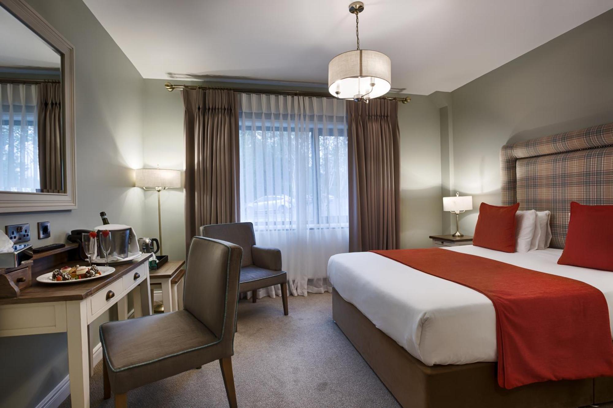 The Glenside 3*